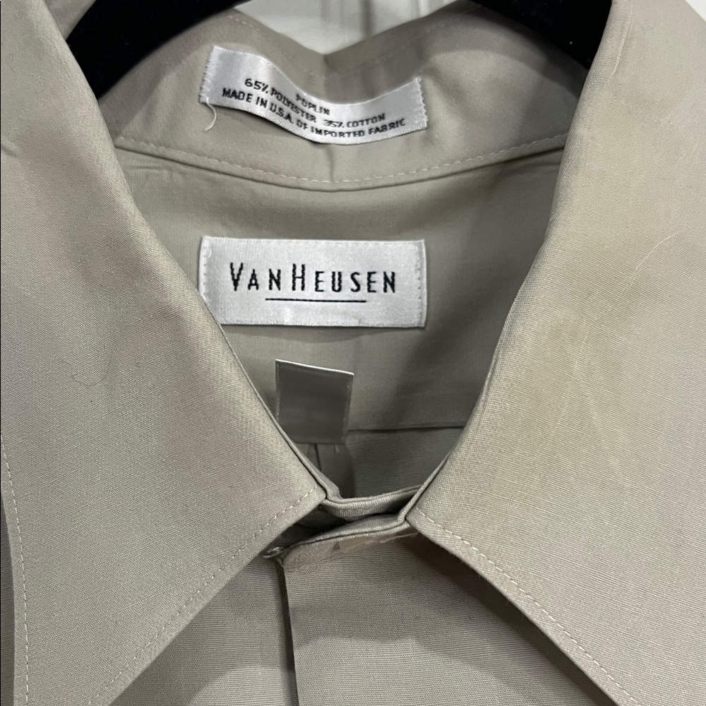 Two Van Heusen Button Down Shirts Yellow and Tan 17 XL - Picture 2 of 8